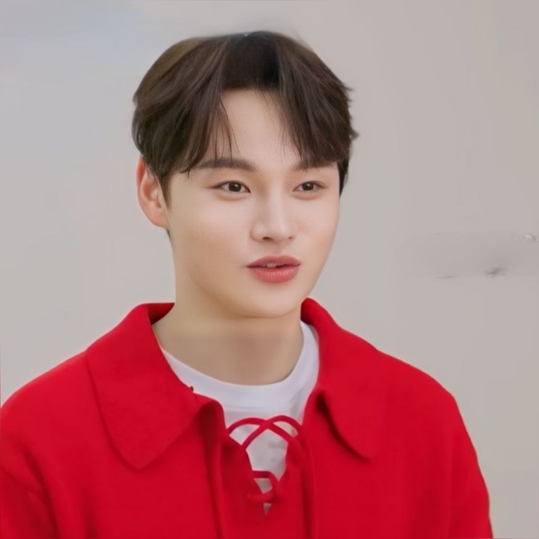 Foto terbaru dari Park Seojin