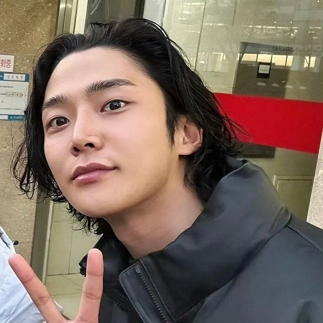 Foto terbaru dari Rowoon