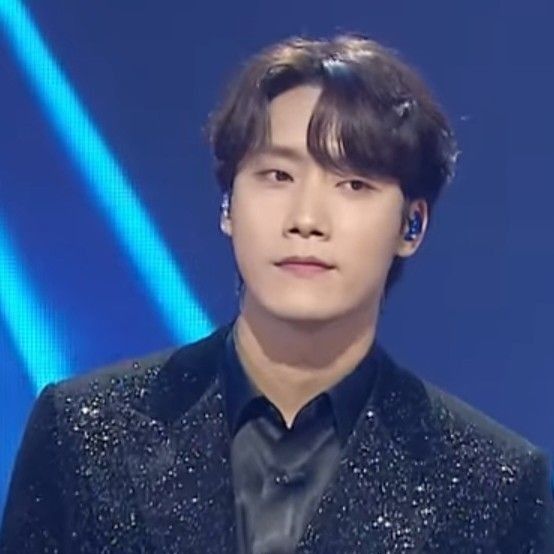 Recent activity shot of Choi Woojin