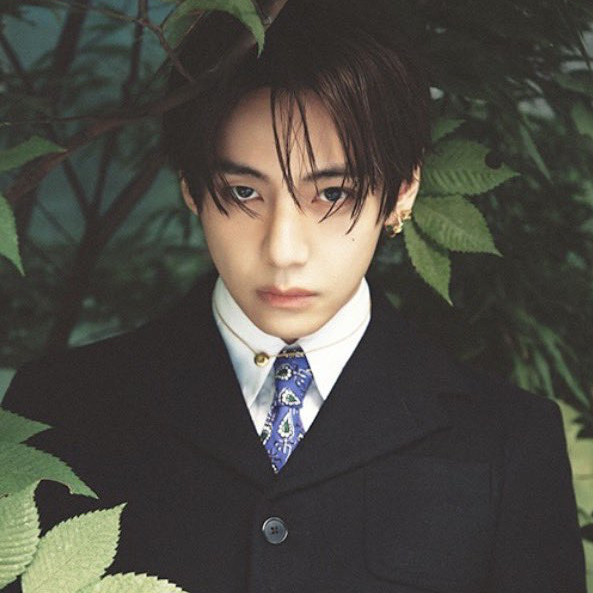 Behind-the-scenes cut of Kim Taehyung (V)