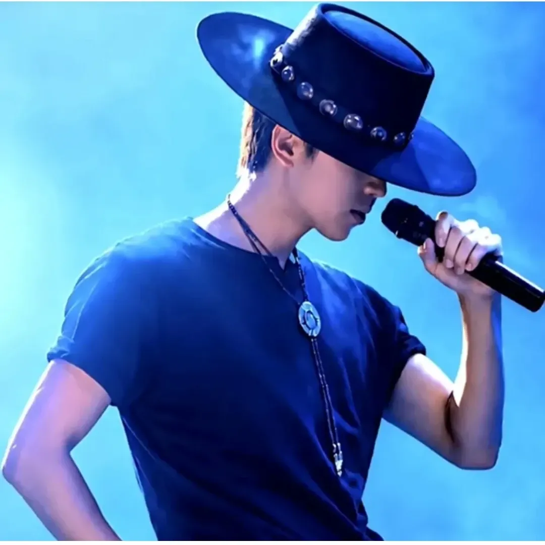Foto kegiatan terbaru dari Lim Youngwoong