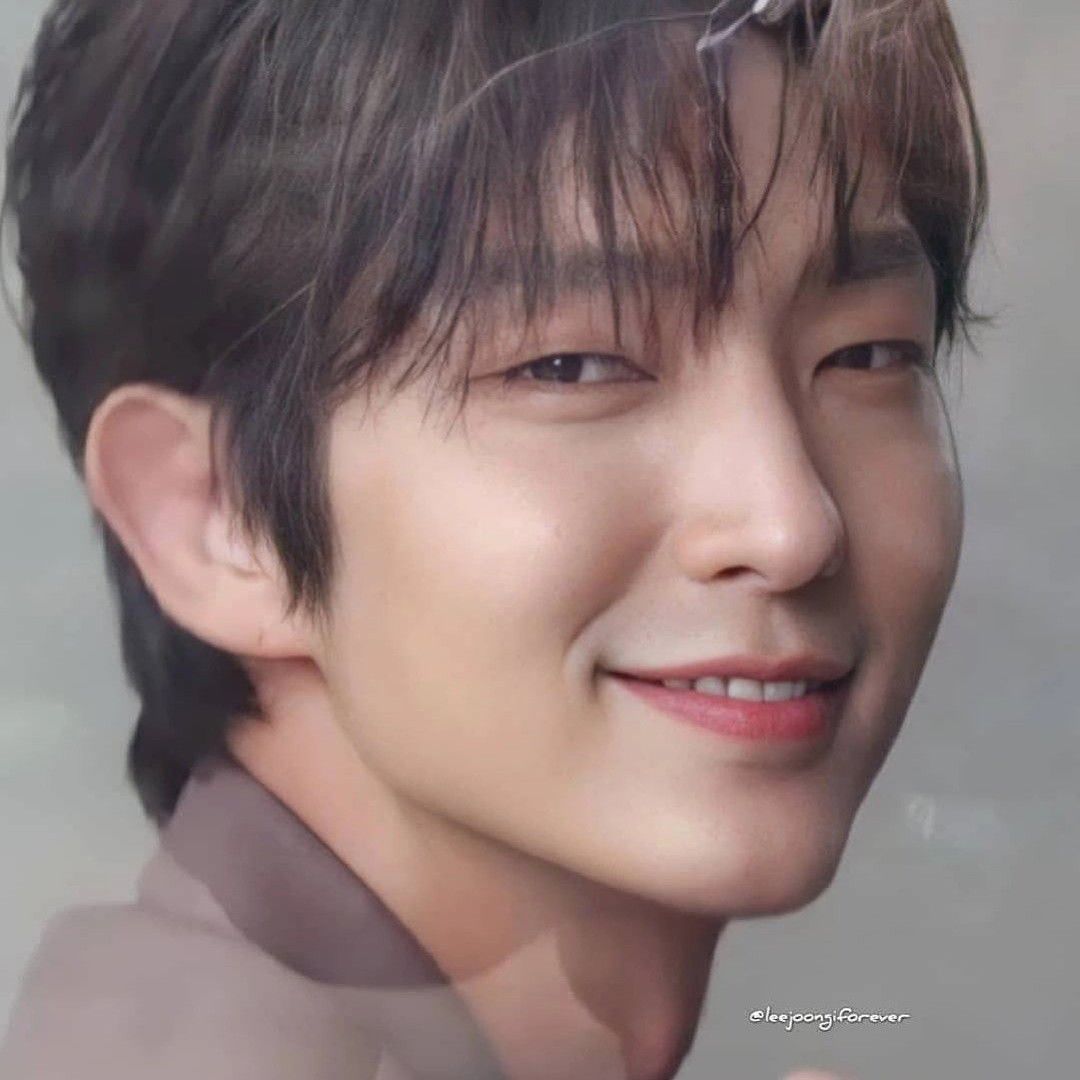 Latest photo of Lee Joongi