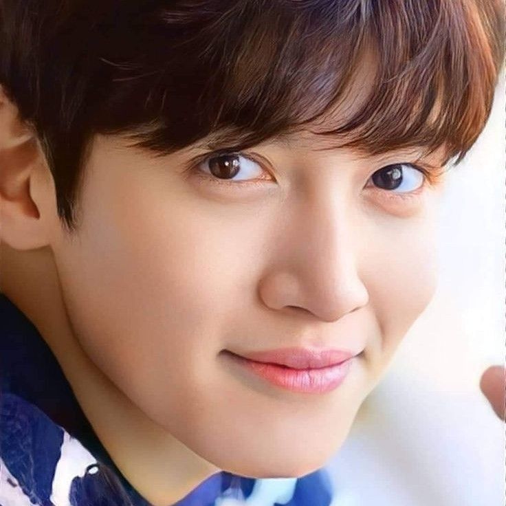 Behind-the-scenes cut of Ji Changwook