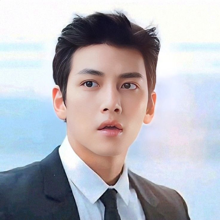 チ・チャンウクのビハインドカット