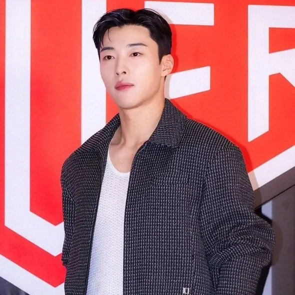 Latest photo of Woo Dohwan