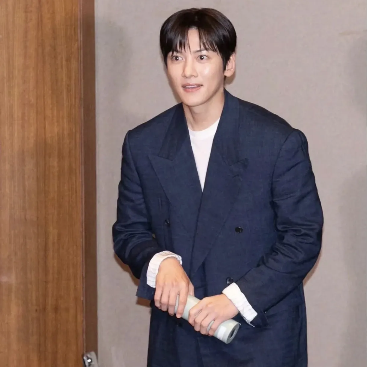 A moment captured by a fan of Ji Changwook