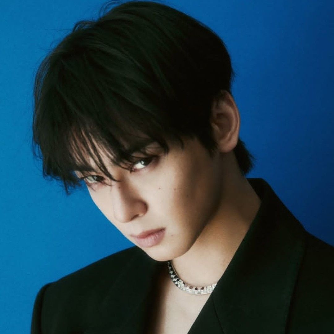 Latest photo of Cha Eunwoo