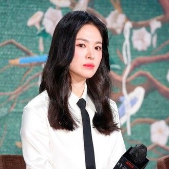 Recent activity shot of Song Hyekyo