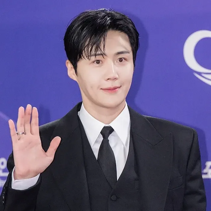 Momen yang diabadikan oleh penggemar Kim Seonho