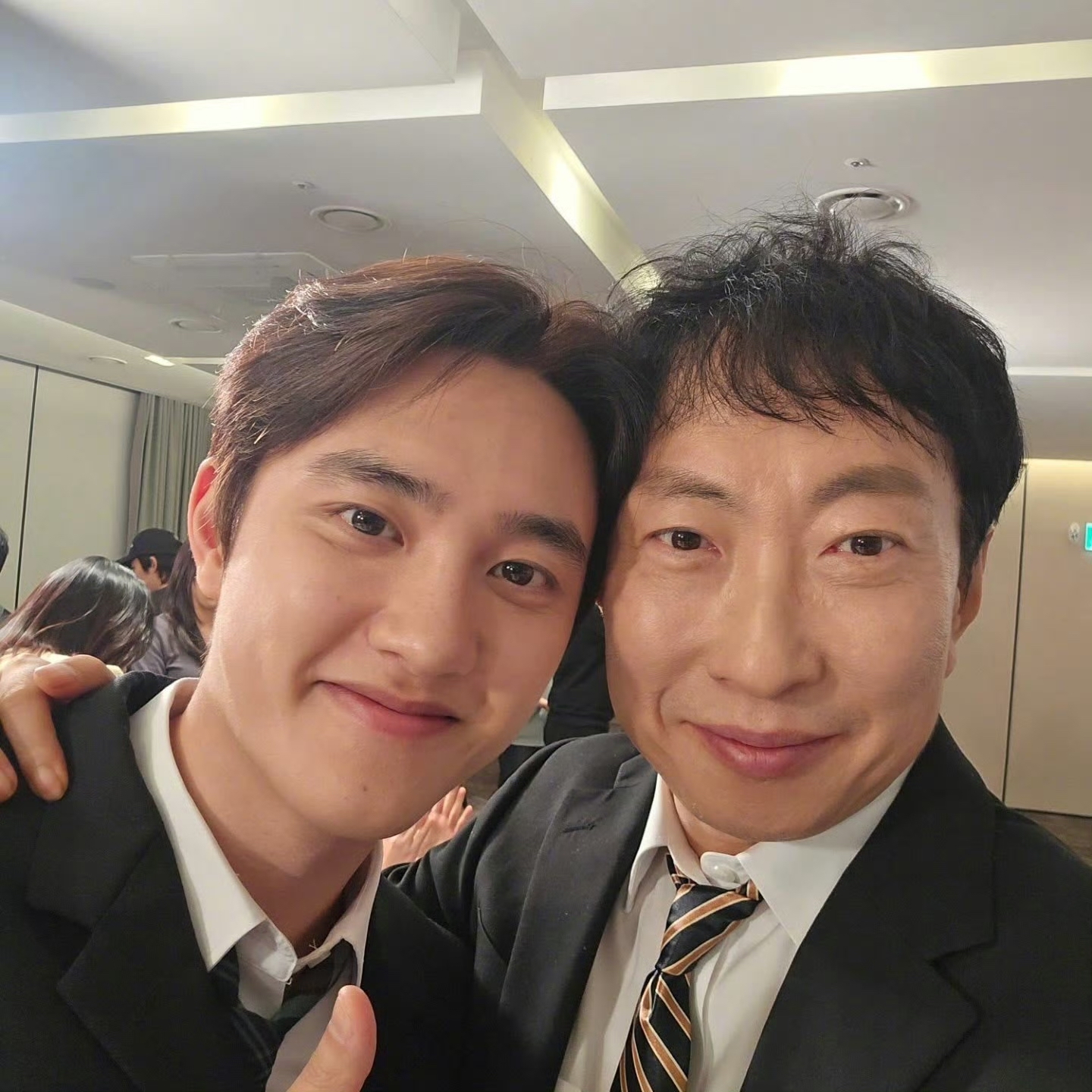 Behind-the-scenes cut of Doh Kyungsoo (D.O.)