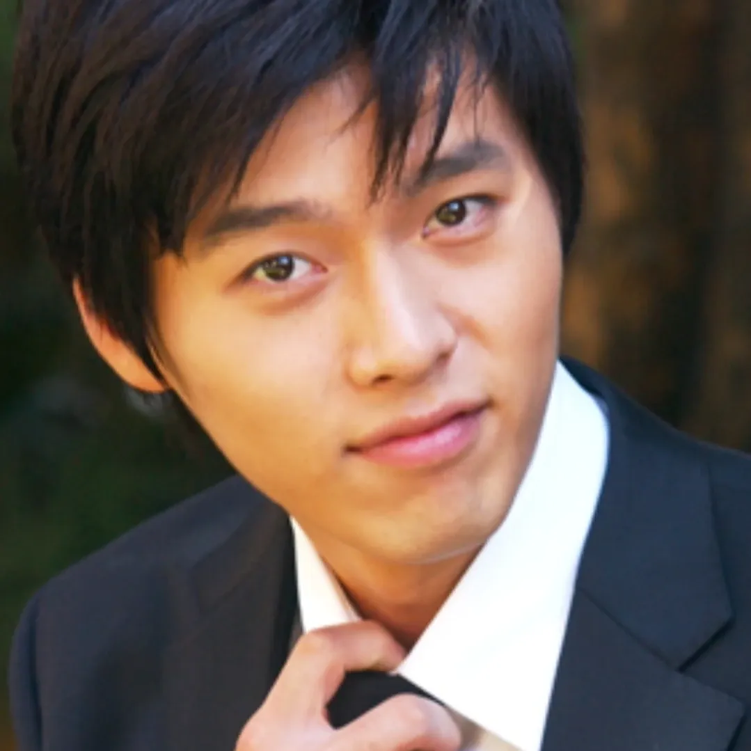 Foto terbaru dari Hyun Bin