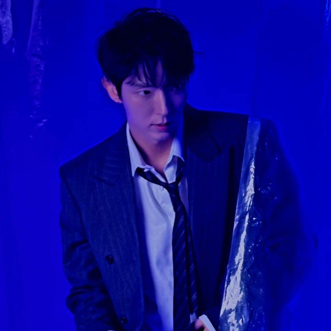 A moment captured by a fan of Lee Joongi