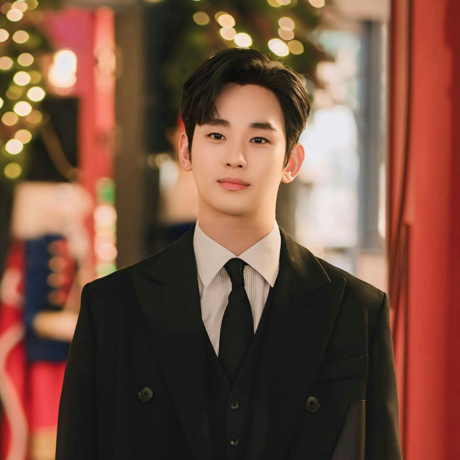 Latest photo of Kim Soohyun