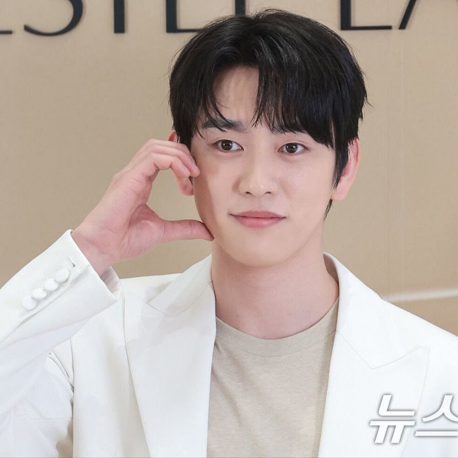 パク・ジニョンのビハインドカット