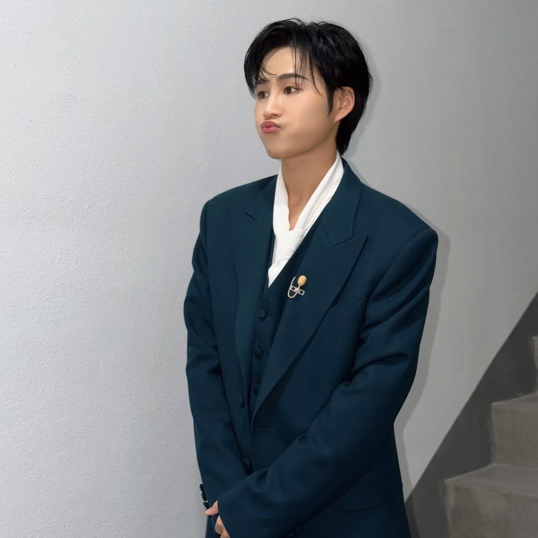 粉丝拍下的金熙栽瞬间