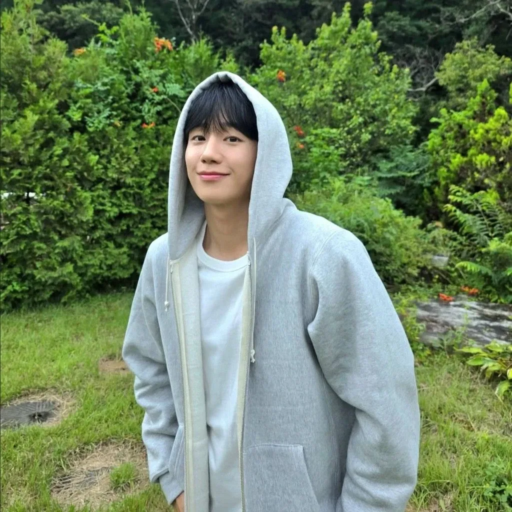 A moment captured by a fan of Jung Haein