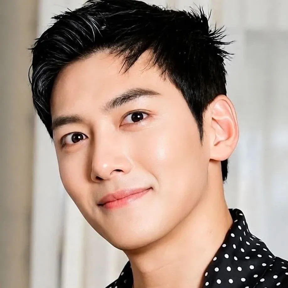 Latest photo of Ji Changwook