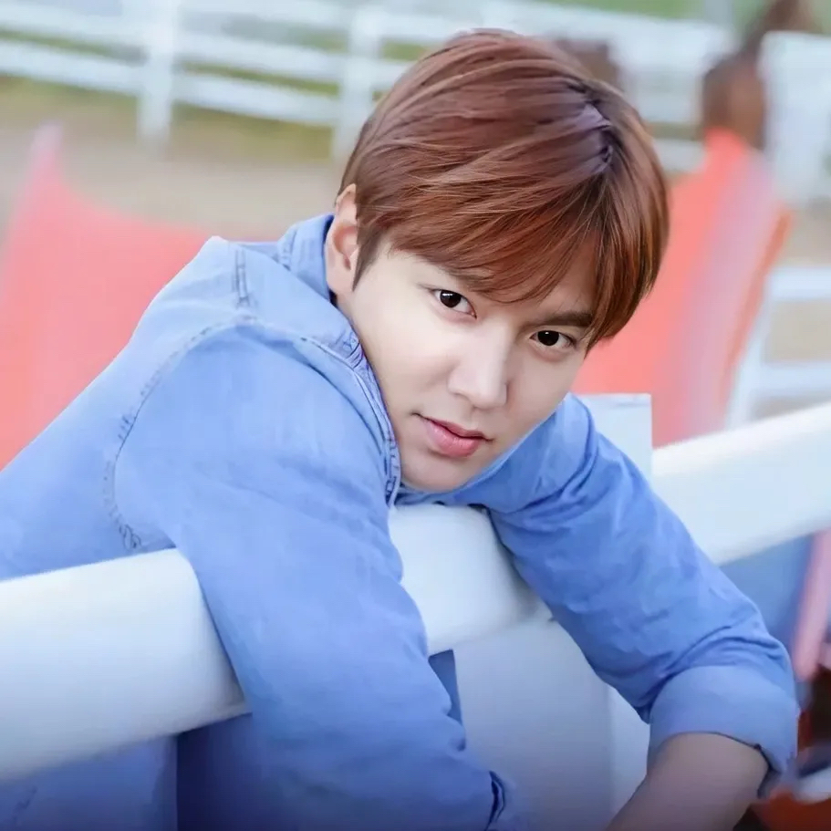 A moment captured by a fan of Lee Minho