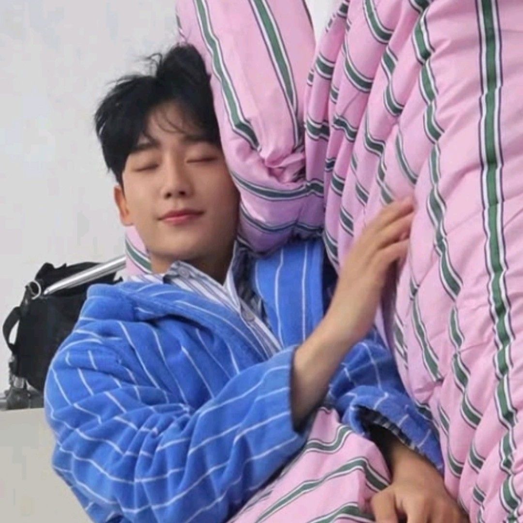 丁海寅的最新照片