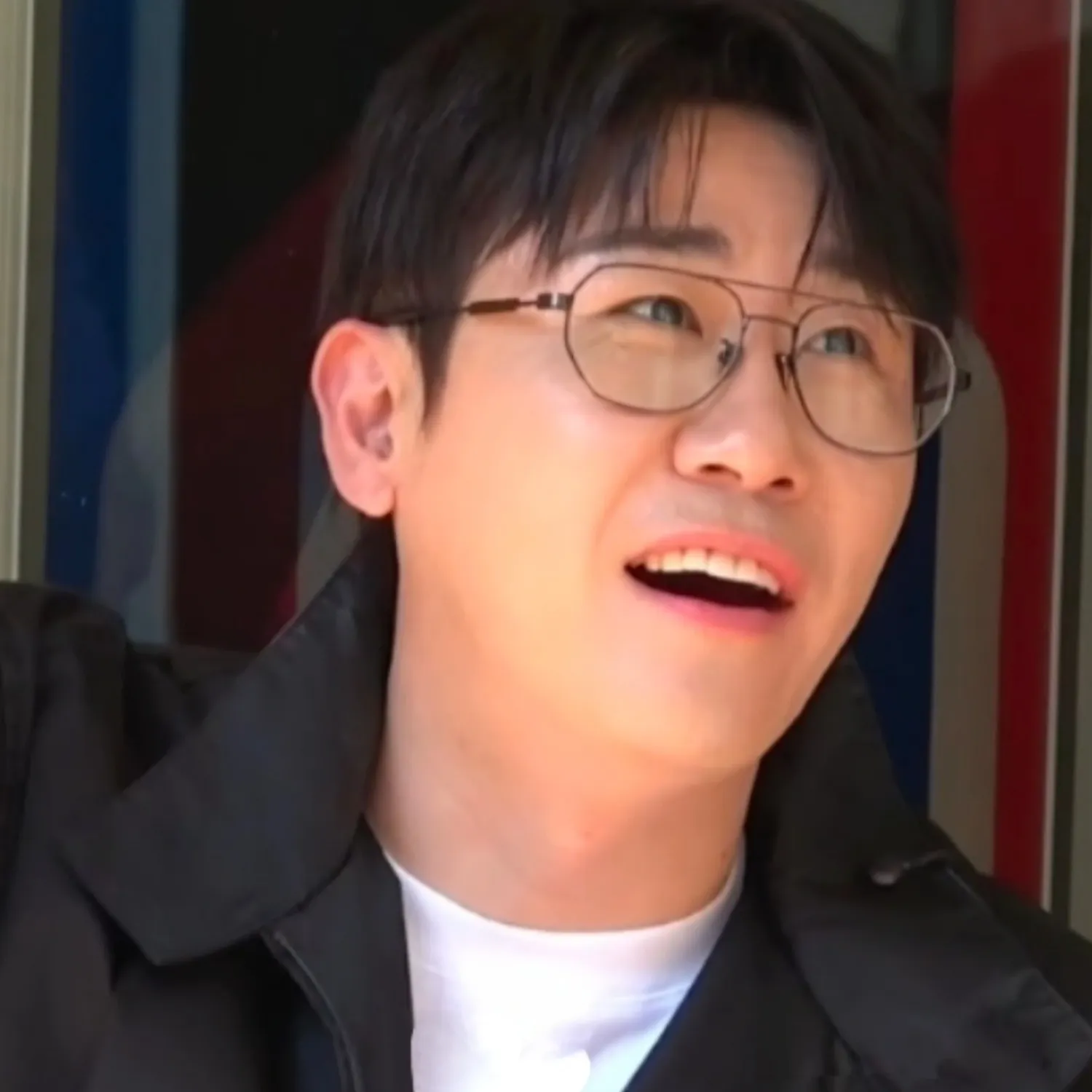 영탁의 비하인드 컷