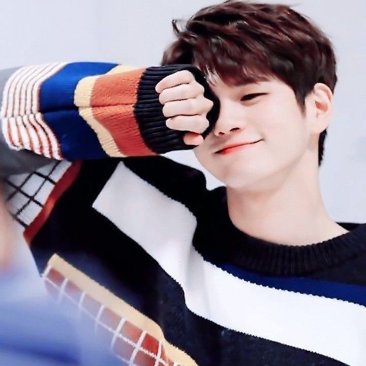 Recent activity shot of Ong Seongwu