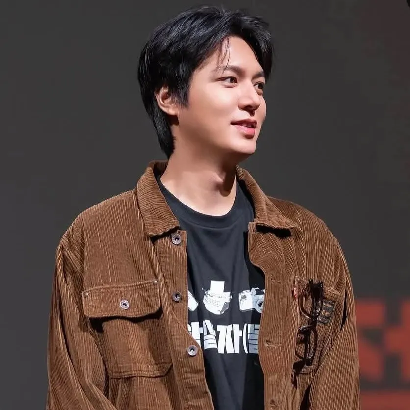Latest photo of Lee Minho