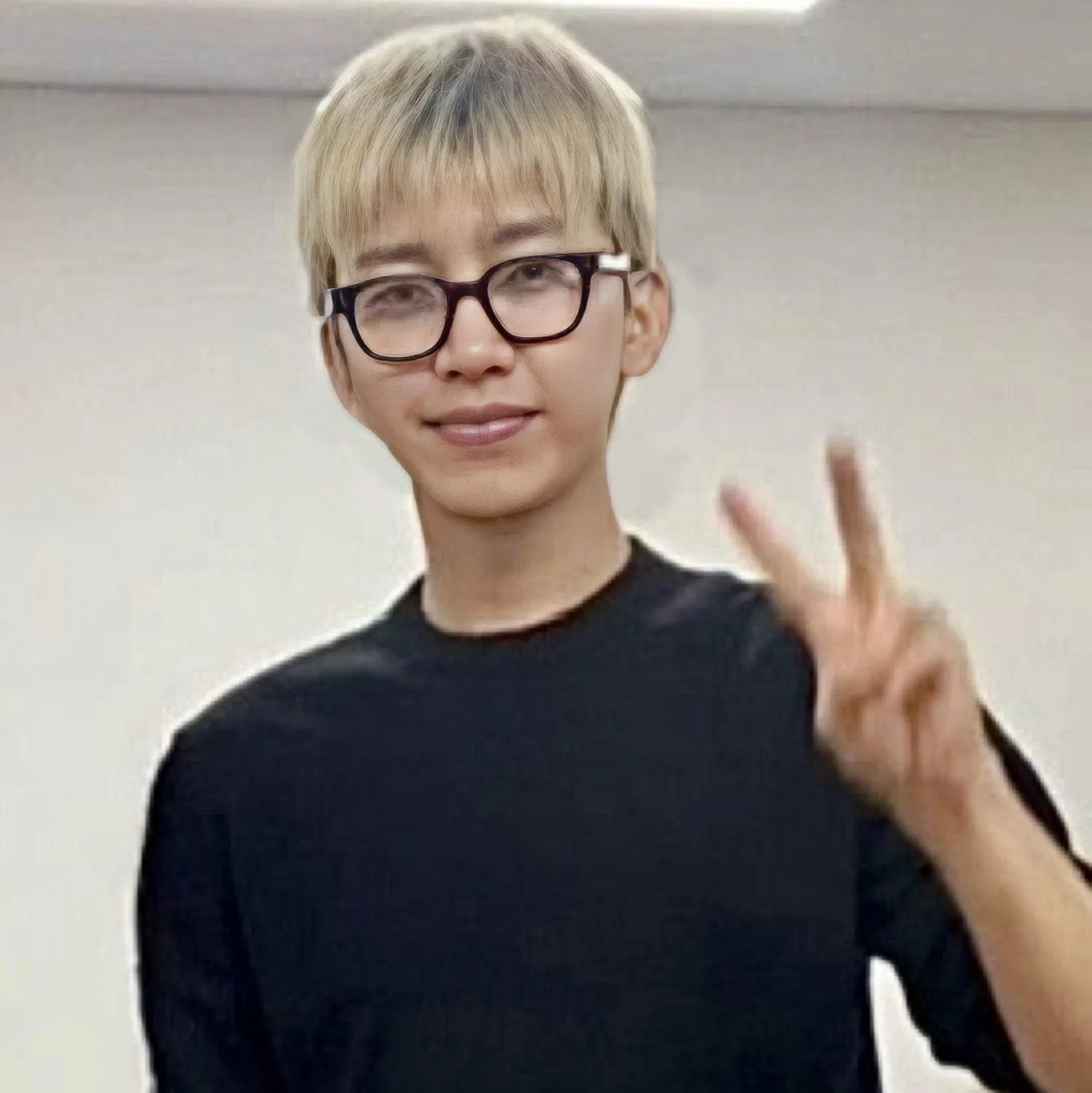 Foto kegiatan terbaru dari Lim Youngwoong