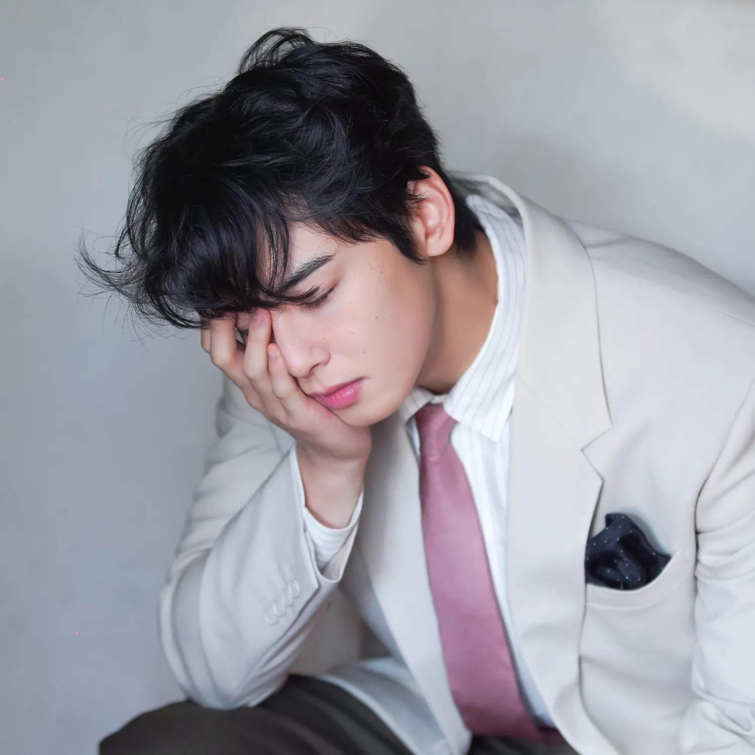 Recent activity shot of Cha Eunwoo