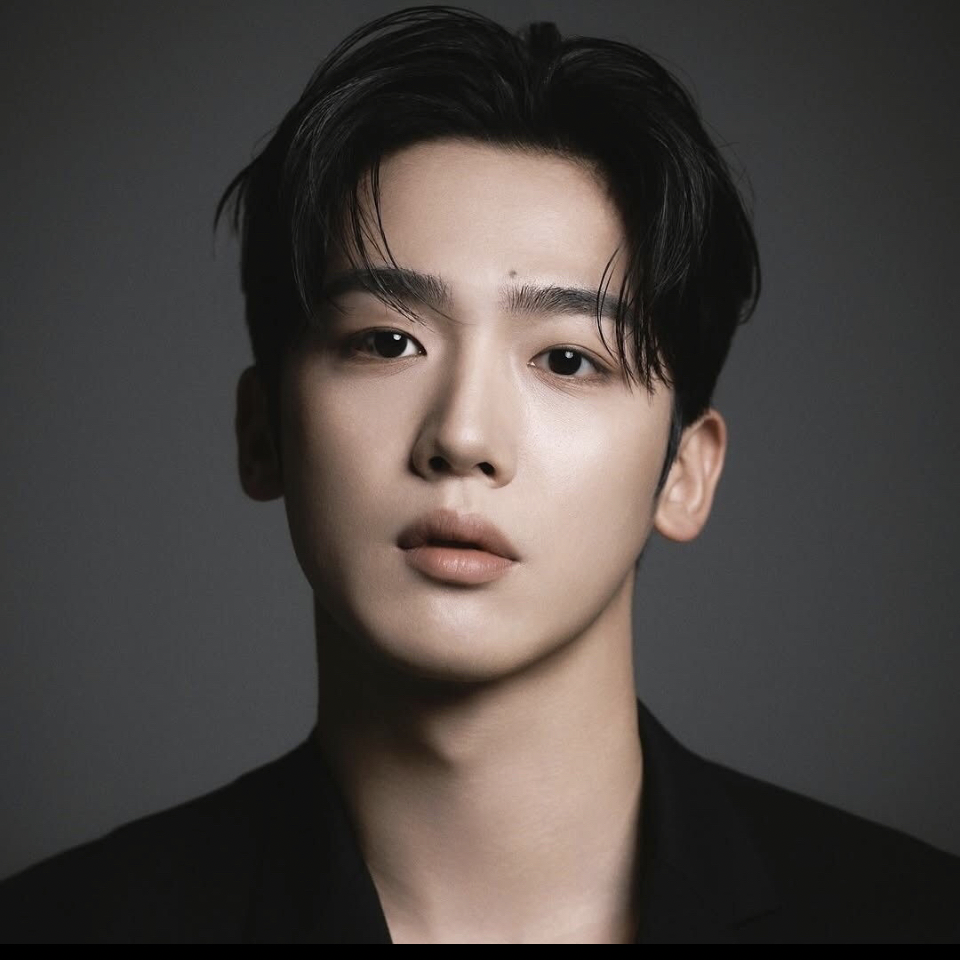 Latest photo of Kim Yohan