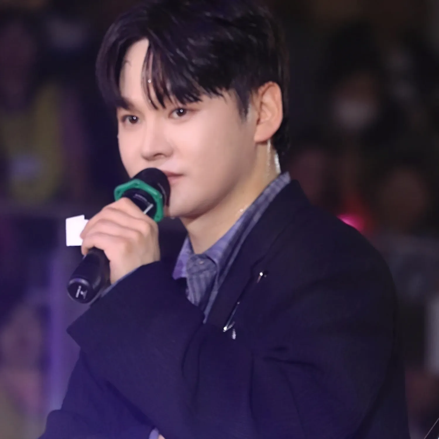 박서진의 비하인드 컷