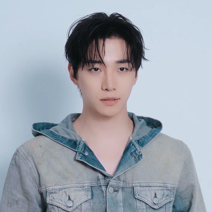 李俊昊的最新照片