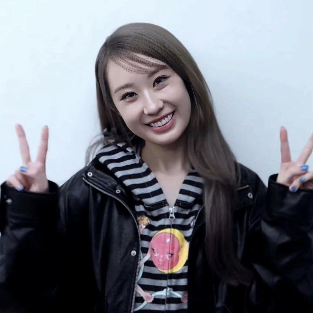 Cuplikan di balik layar dari Jeon Yujin