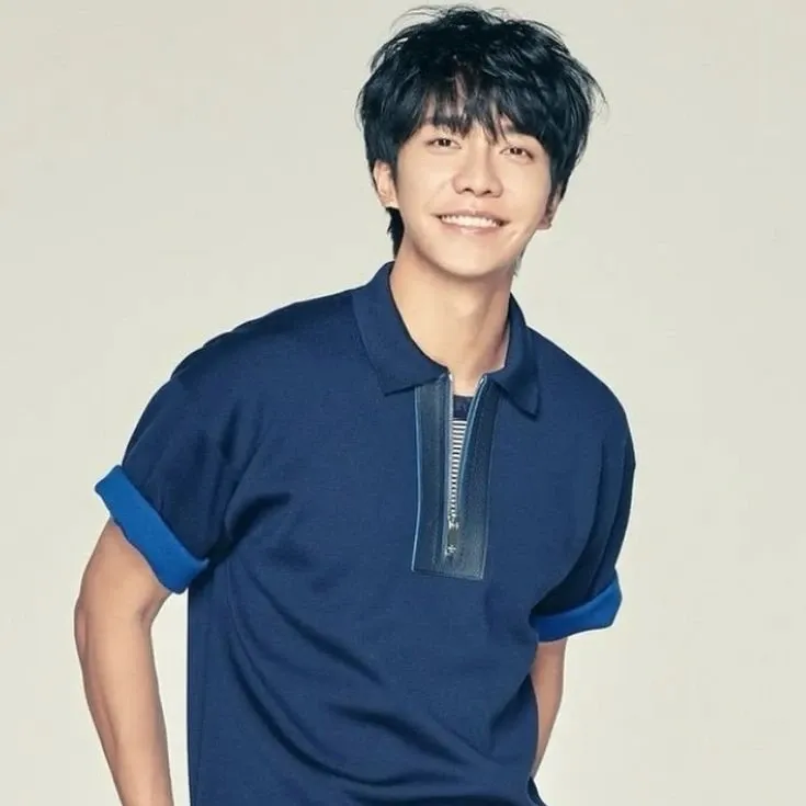 Behind-the-scenes cut of Lee Seunggi