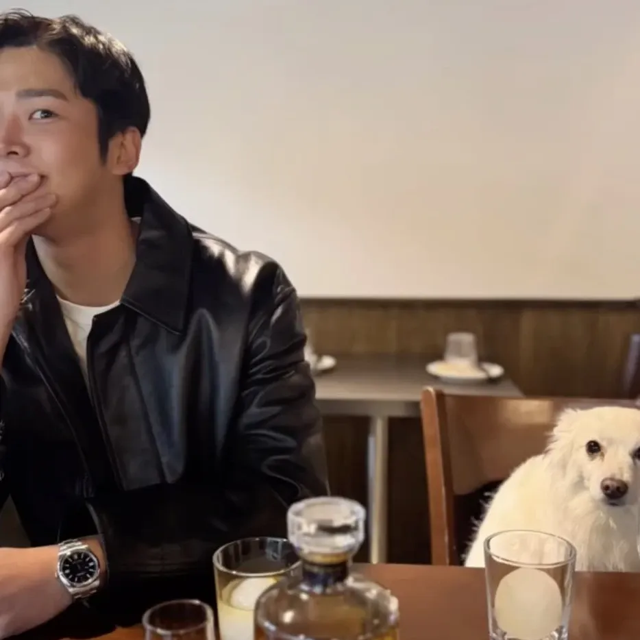 Cuplikan di balik layar dari Rowoon