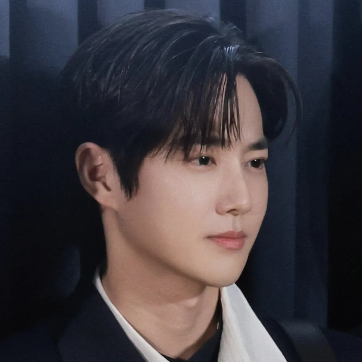 Behind-the-scenes cut of Suho