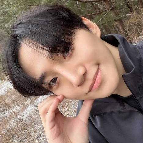 Foto kegiatan terbaru dari Lee Junho