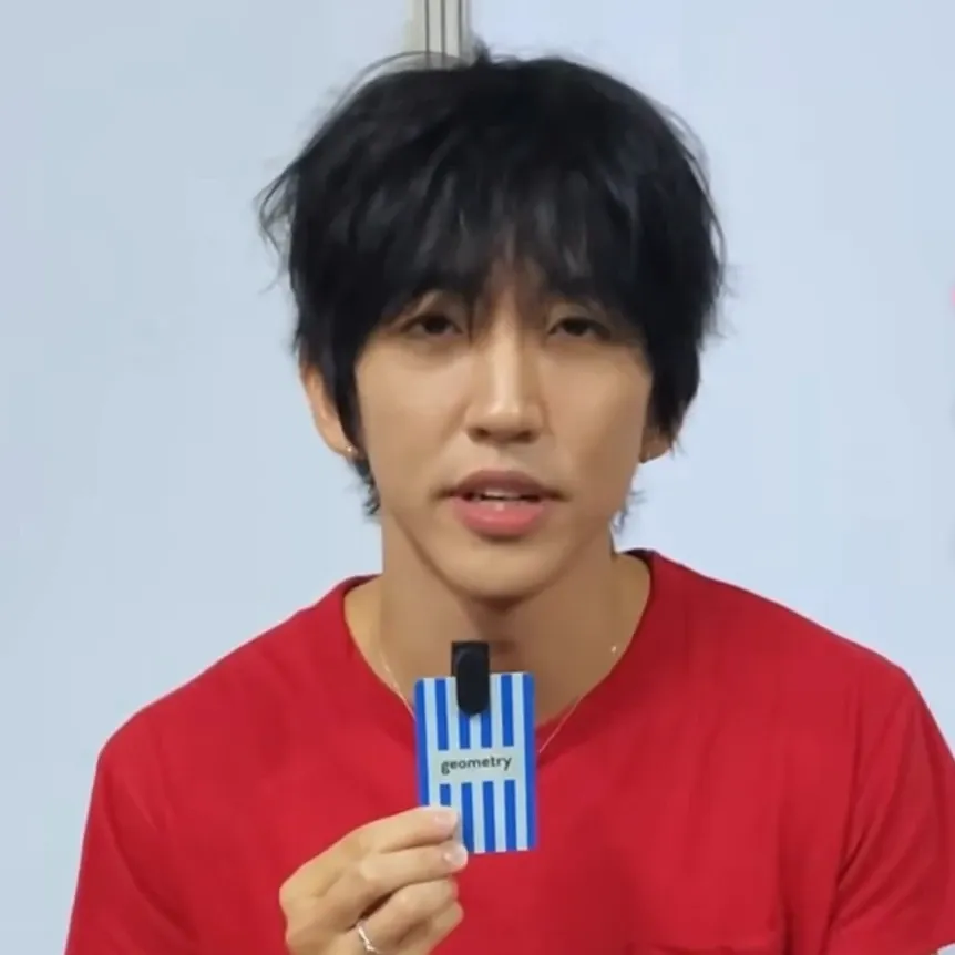Behind-the-scenes cut of Lee Seungyoon