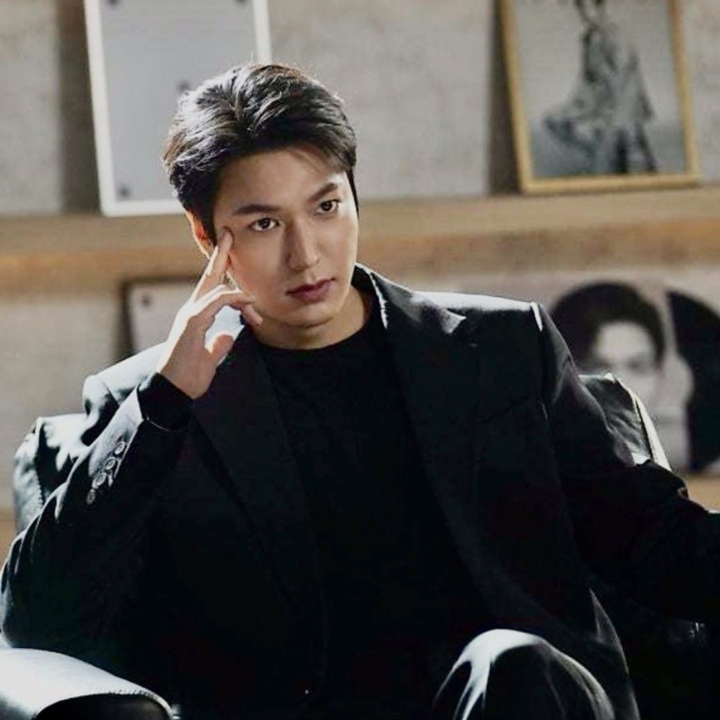Behind-the-scenes cut of Lee Minho