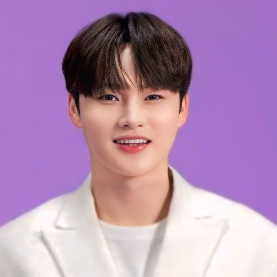 朴瑞鎮的最新照片