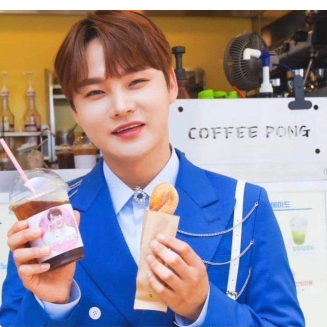 粉絲拍下的朴瑞鎮瞬間