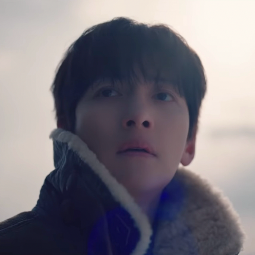 粉丝拍下的池昌旭瞬间