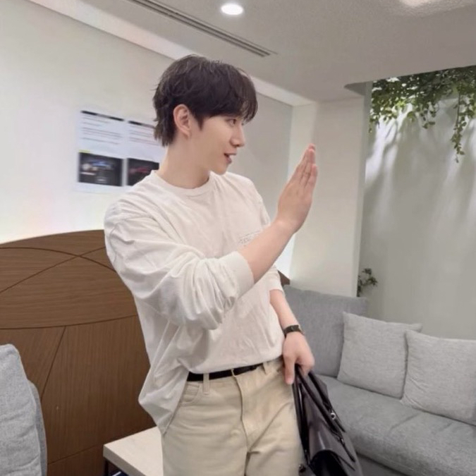 이준호 최근 활동샷