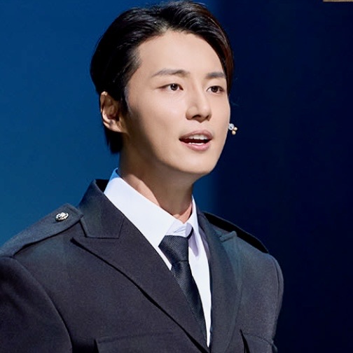 Behind-the-scenes cut of Yoon Shiyoon