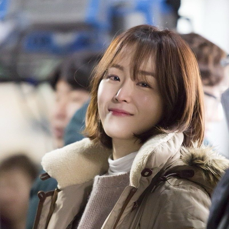 Behind-the-scenes cut of Seo Hyunjin