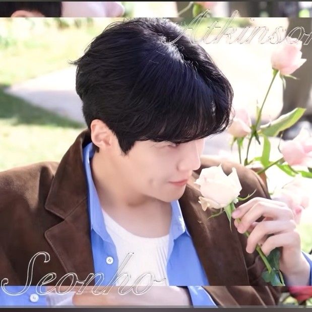 キム・ソンホの最近の活動ショット