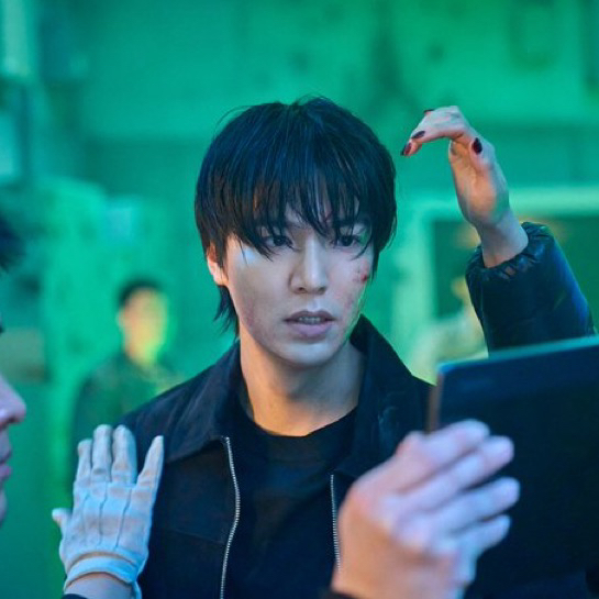 Recent activity shot of Lee Minho