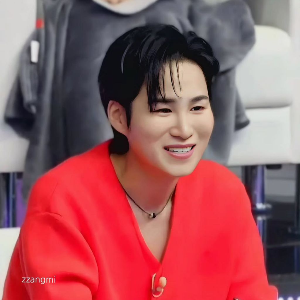 キム・ヒジェの最近の活動ショット