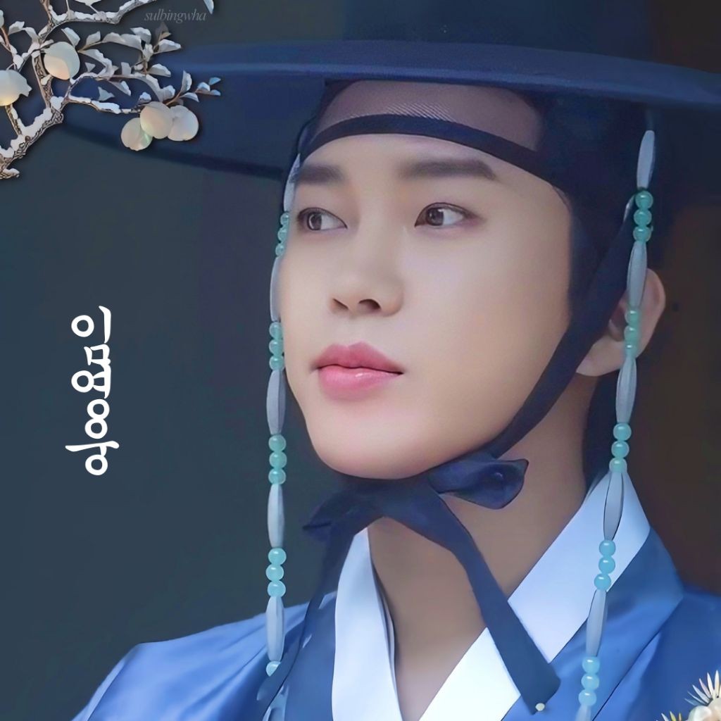 Behind-the-scenes cut of Lim Youngwoong