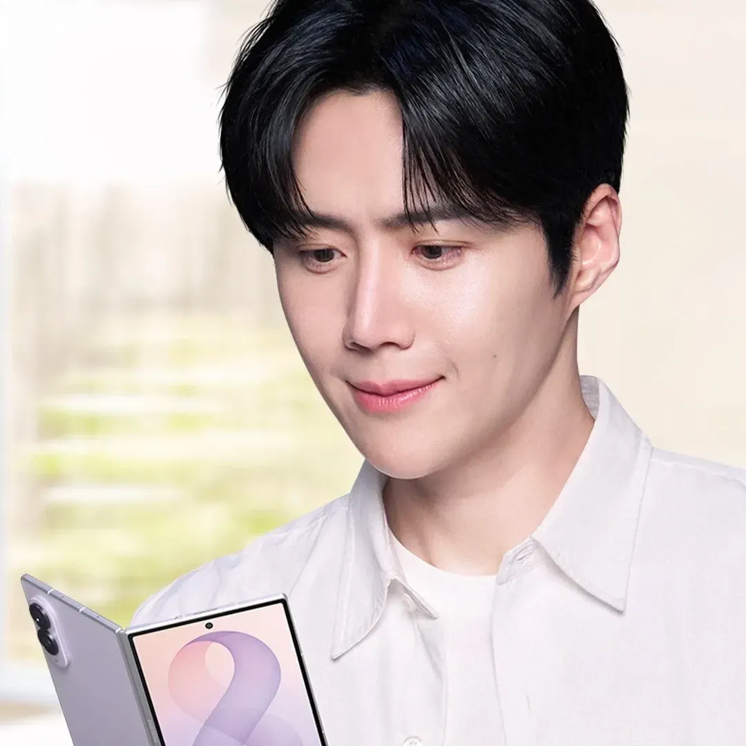 A moment captured by a fan of Kim Seonho
