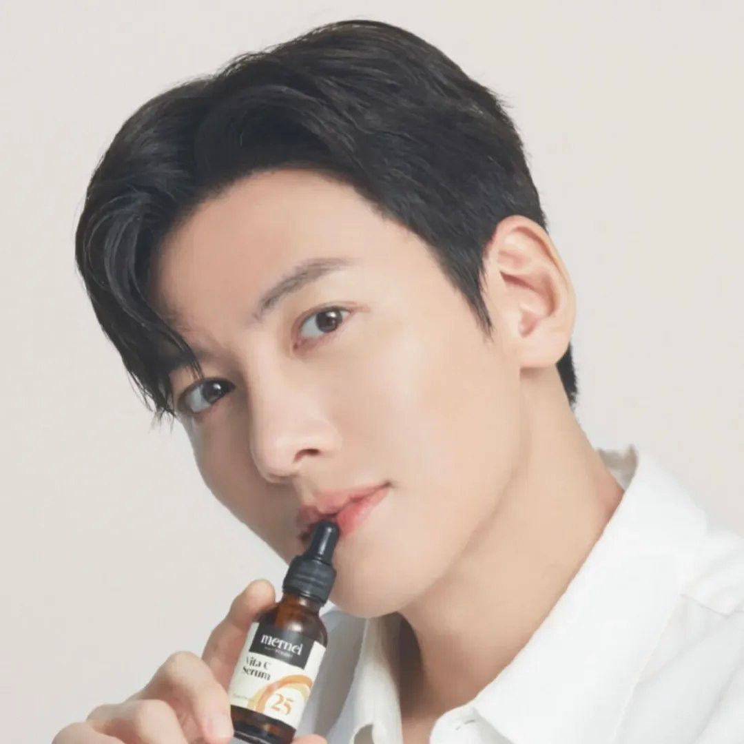 チ・チャンウクの最近の活動ショット